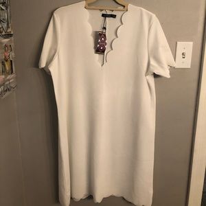 boohoo White Scalloped Shift Dress NWT